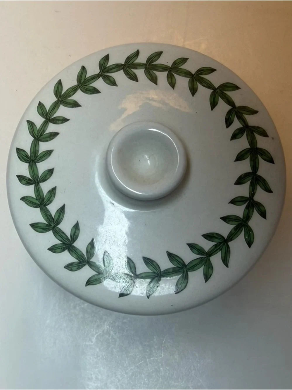 Portmerion Botanic Garden Daisy Sugar Bowl with Lid, Drum Shaped